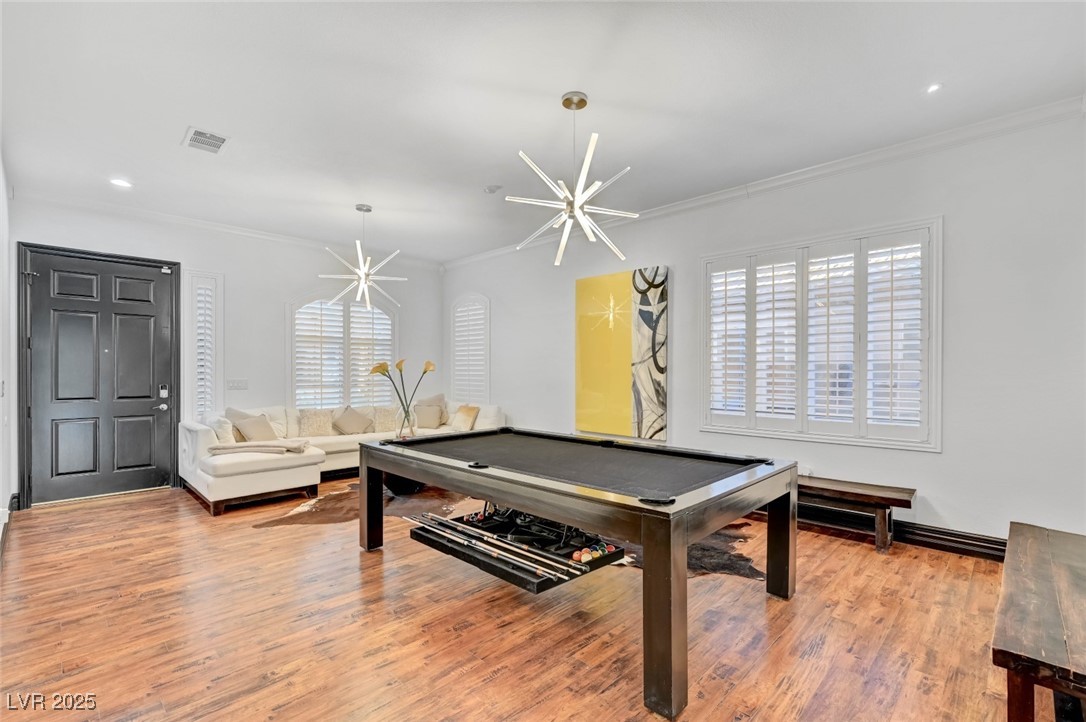 9593 Los Cotos Court Property Photo 16