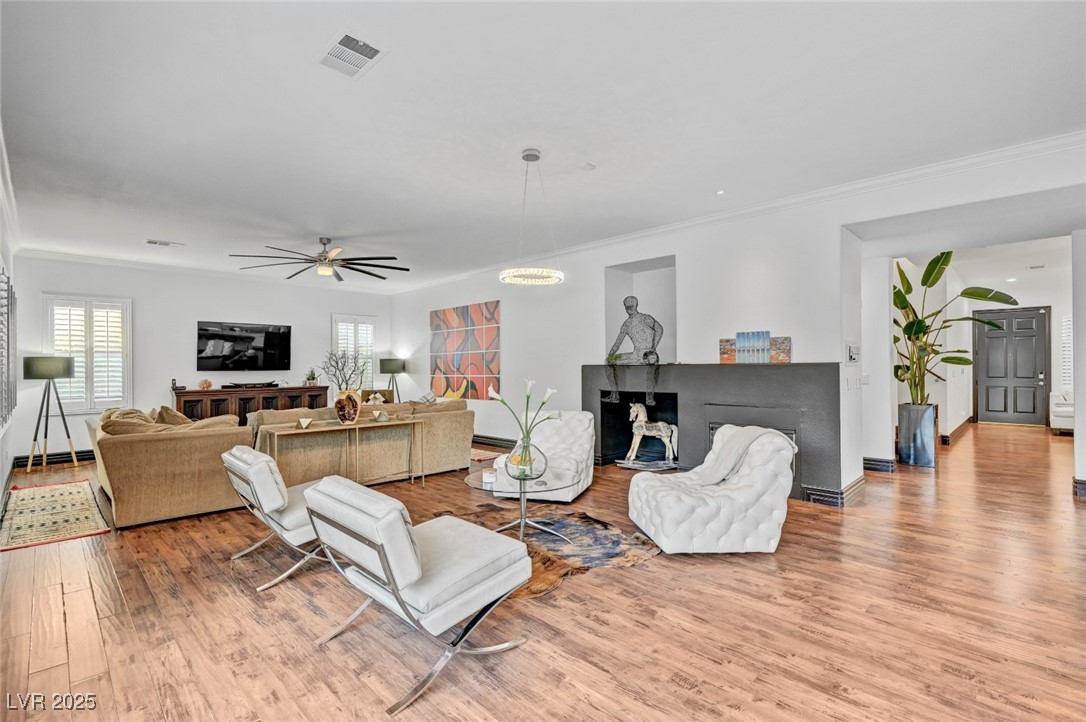 9593 Los Cotos Court Property Photo 31