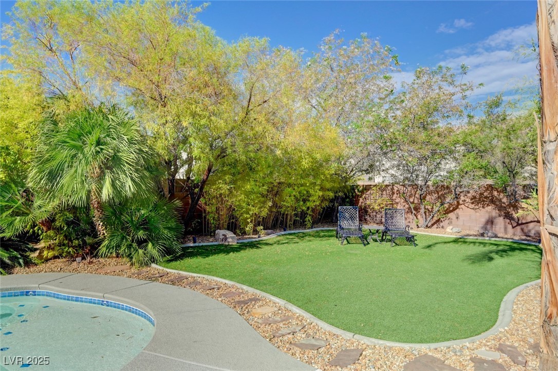 9593 Los Cotos Court Property Photo 65