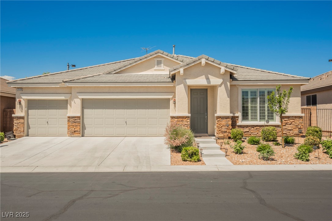 7119 Saddle Back Peak Street Property Photo 1