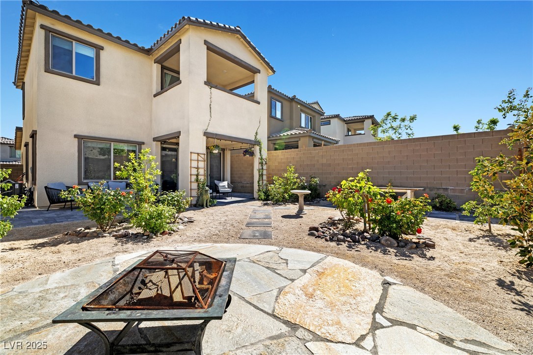 11652 Desert Hollow Avenue Property Photo 16