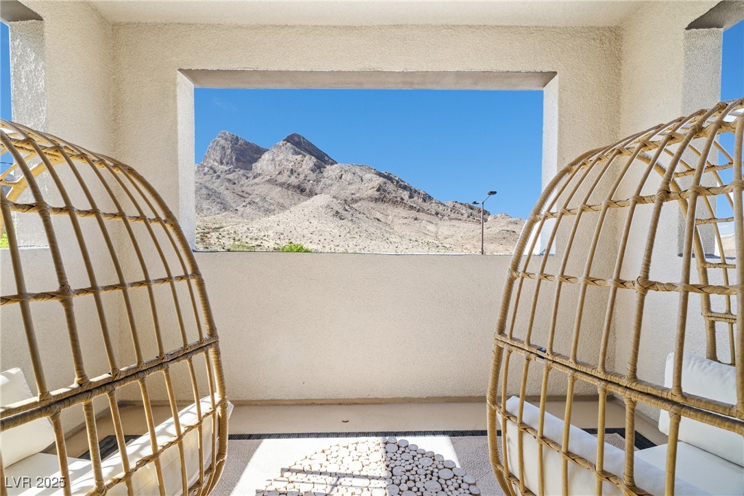 11652 Desert Hollow Avenue Property Photo 24
