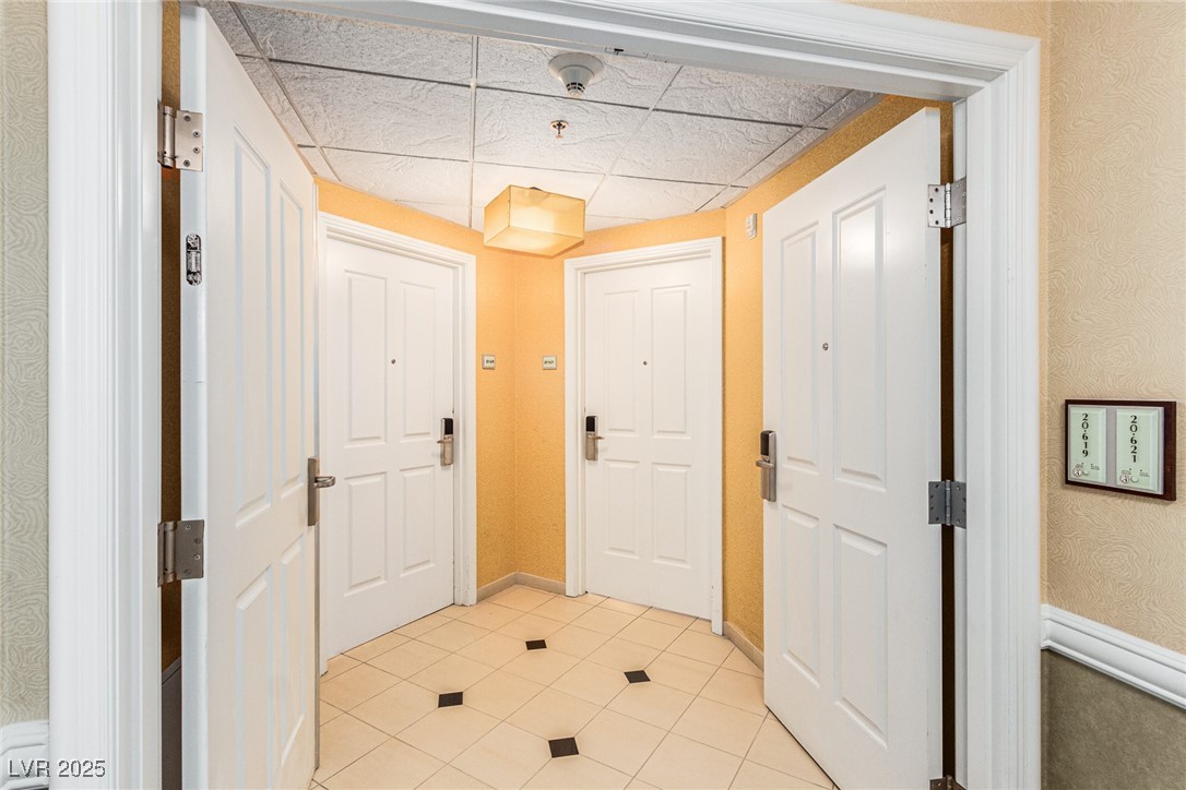 145 East Harmon Avenue 2019 Property Photo 2