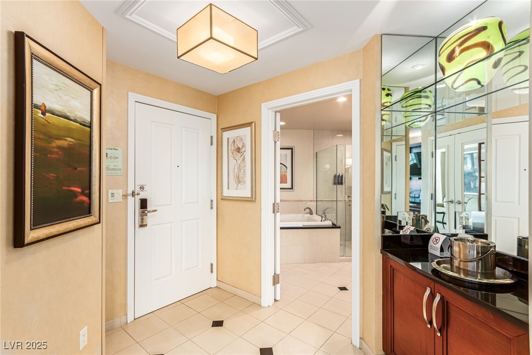 145 East Harmon Avenue 2019 Property Photo 12