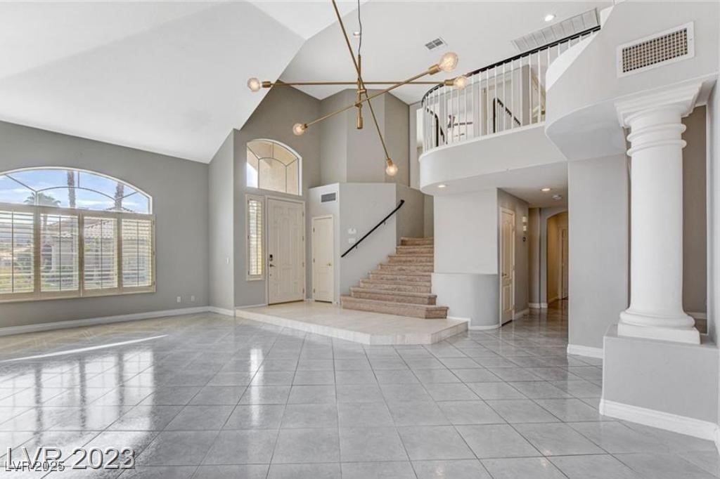 1842 Bogey Way Property Photo 8