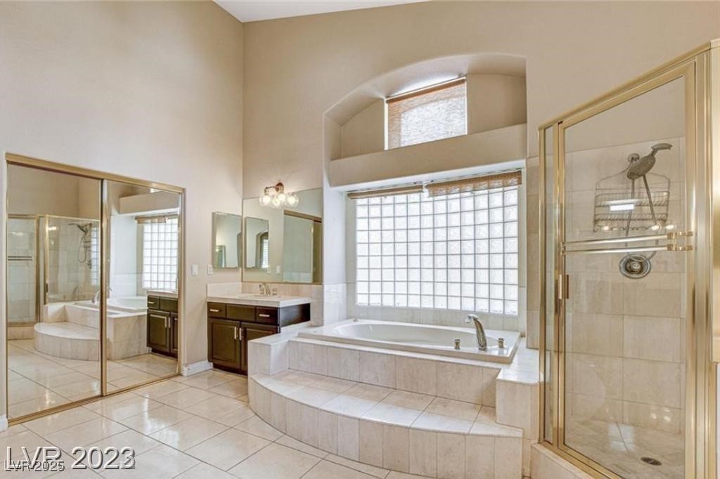 1842 Bogey Way Property Photo 27