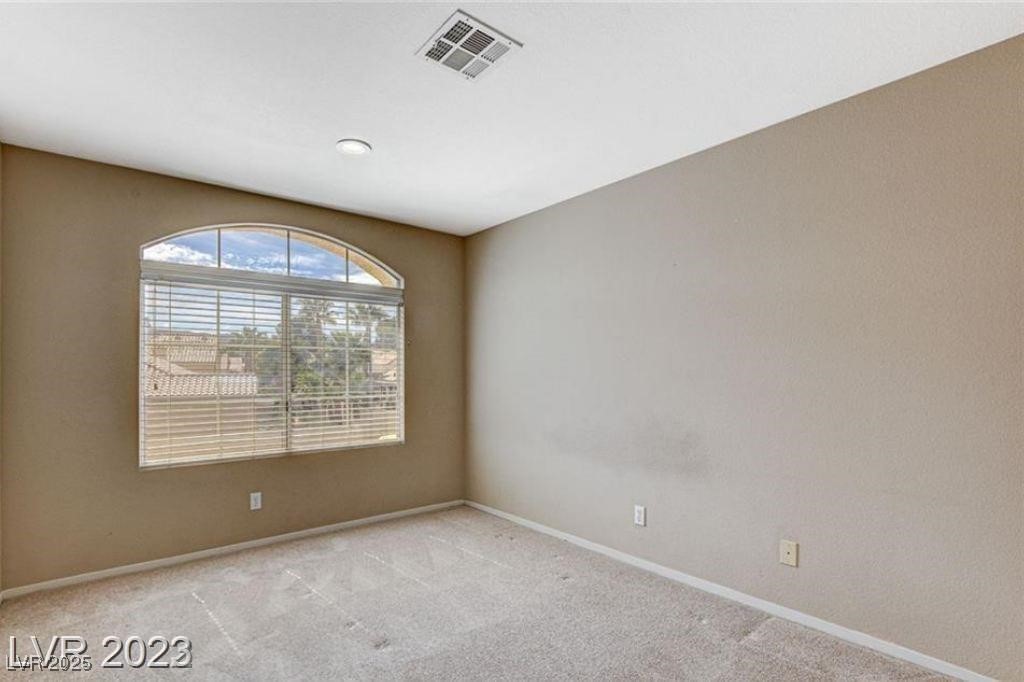 1842 Bogey Way Property Photo 35