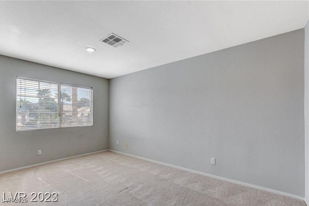 1842 Bogey Way Property Photo 38