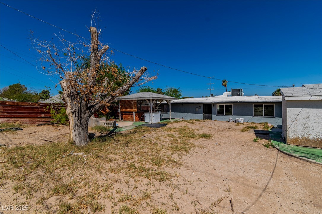 4389 Avondale Avenue Property Photo 22