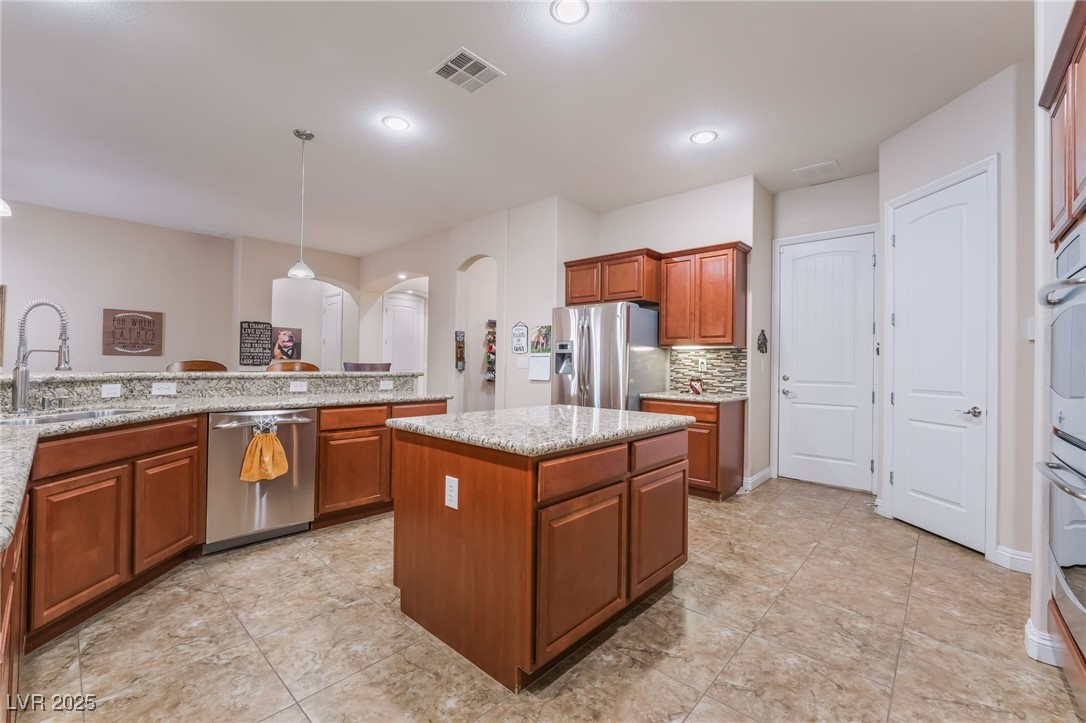 7711 Gracemoor Court Property Photo 17