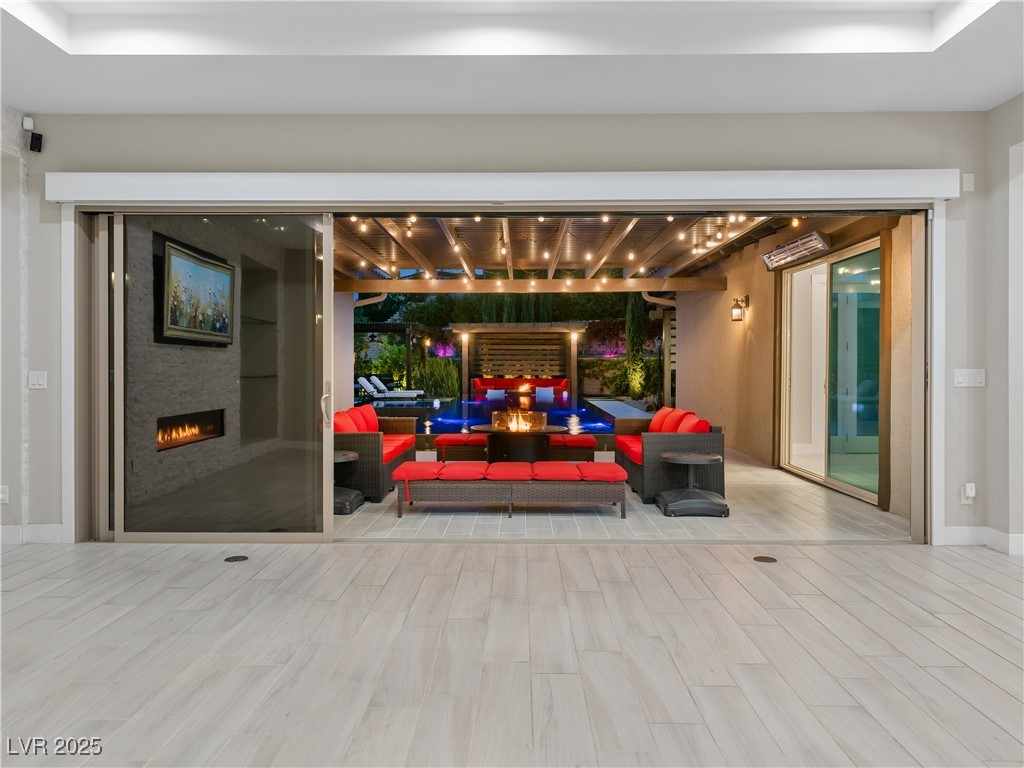 12119 Castilla Rain Avenue Property Photo 9