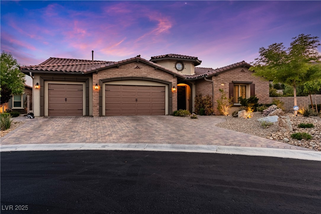 12119 Castilla Rain Avenue Property Photo 46