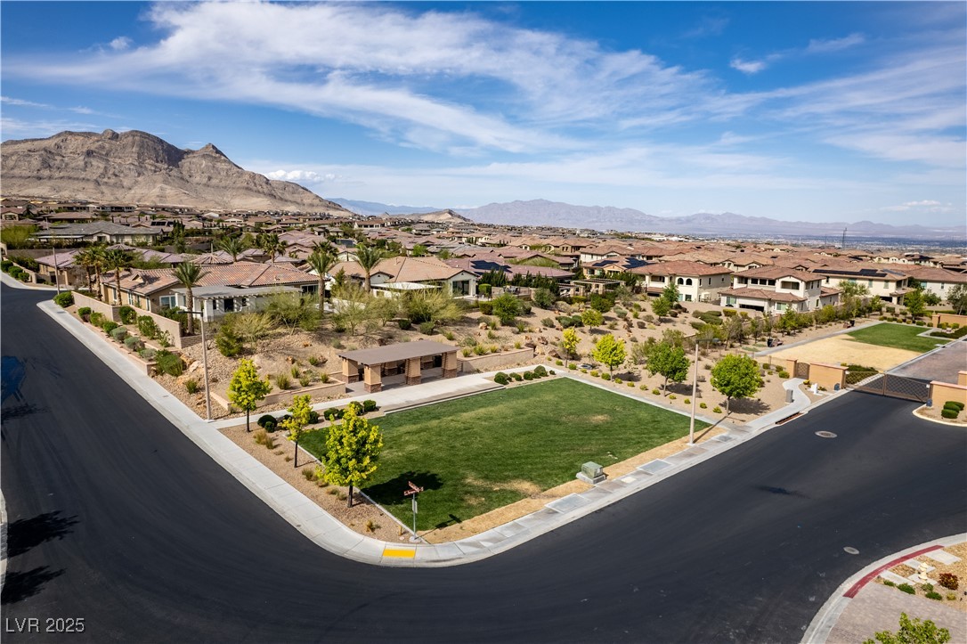 12119 Castilla Rain Avenue Property Photo 47