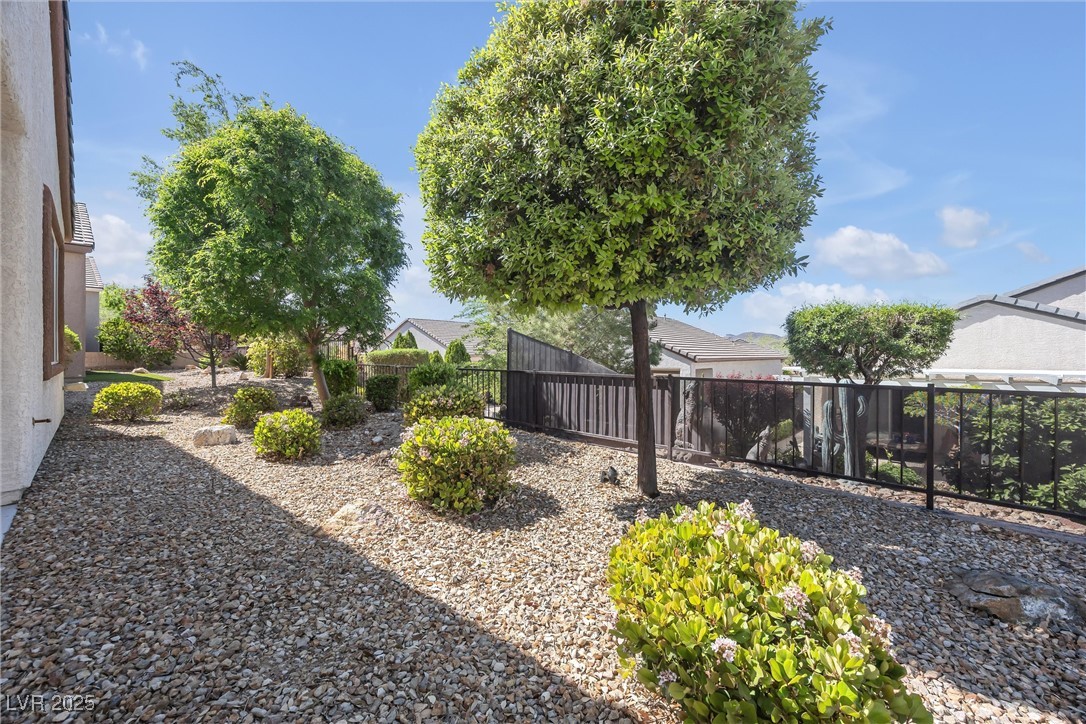 2421 Gamma Ray Place Property Photo 26