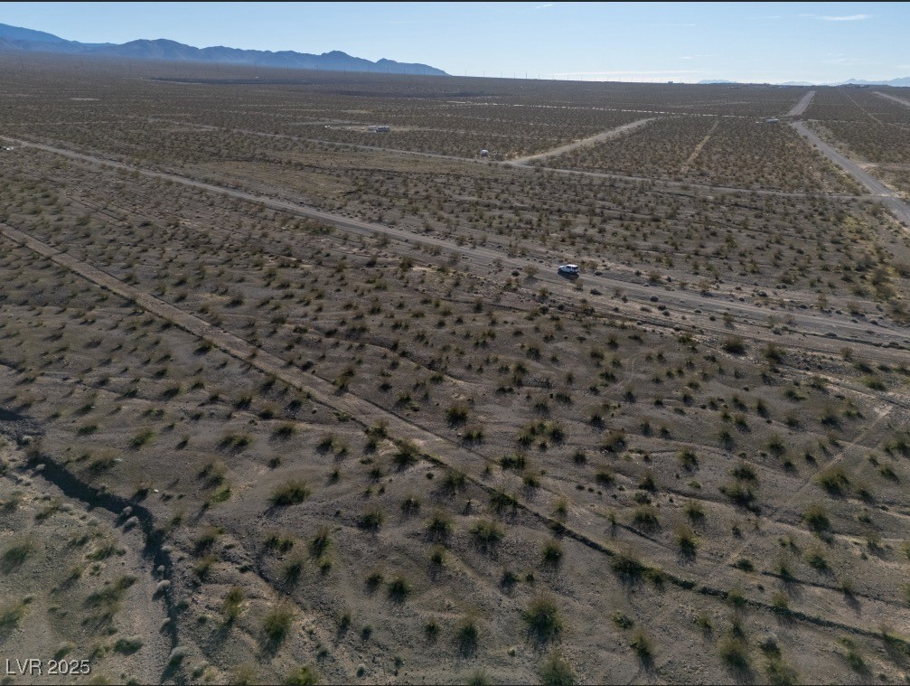 1160 Latigo Drive Property Photo 5