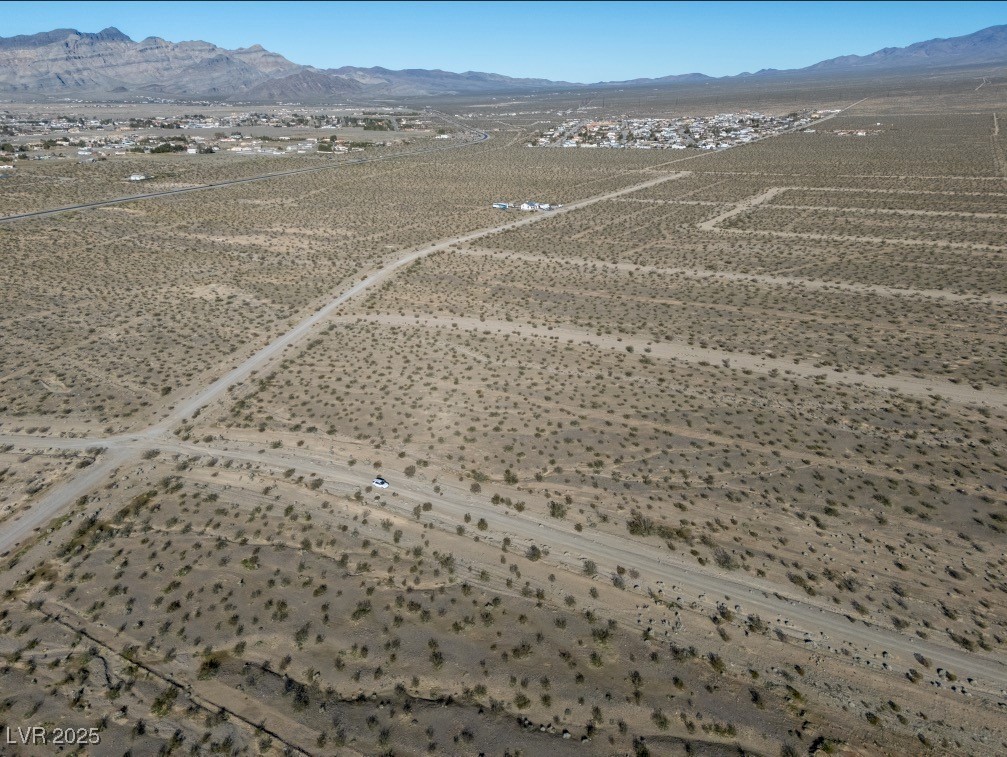 1160 Latigo Drive Property Photo 11
