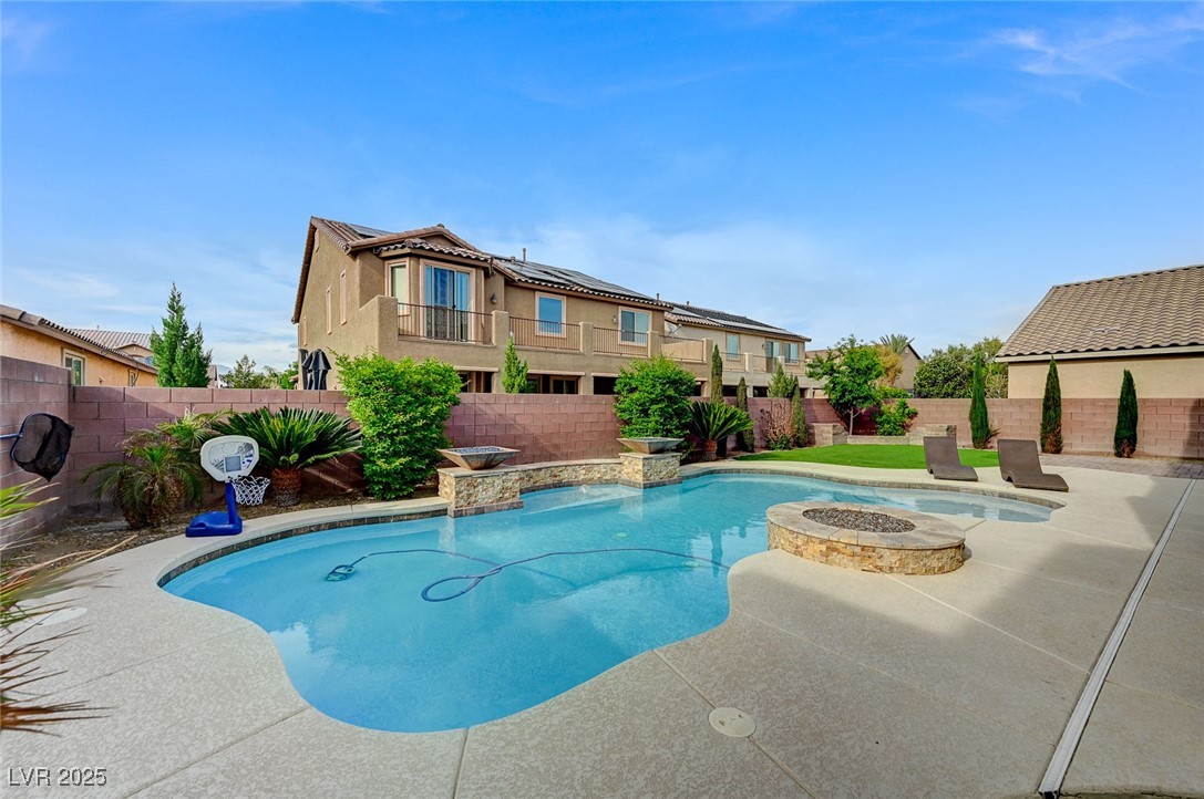 6442 American Eagle Avenue Property Photo 2
