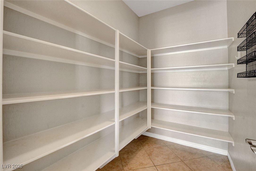 6442 American Eagle Avenue Property Photo 28