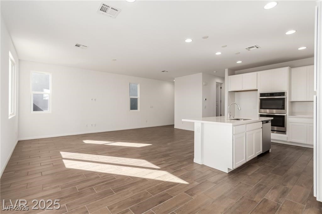 10328 Apefly Street Property Photo 16