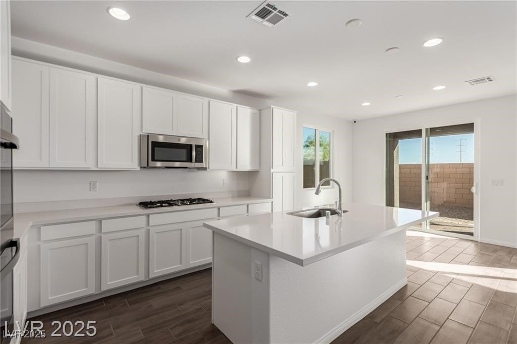 10328 Apefly Street Property Photo 19