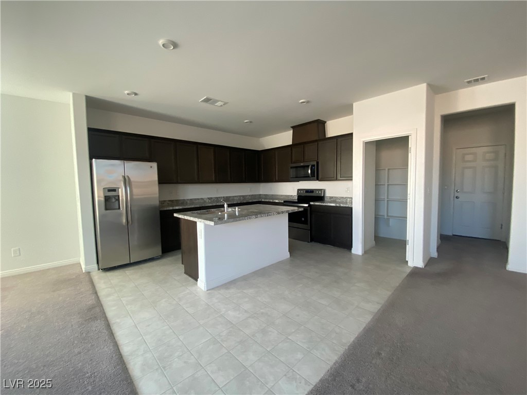 5575 South Larimer Street Property Photo 5