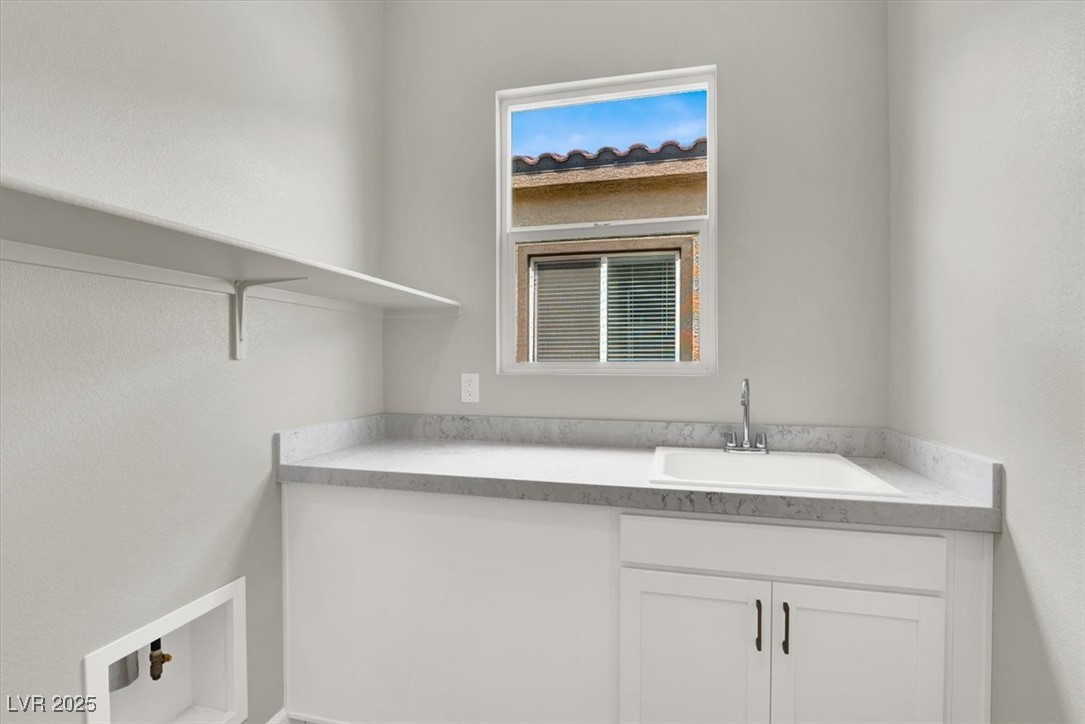 851 Klamath Springs Street Property Photo 32