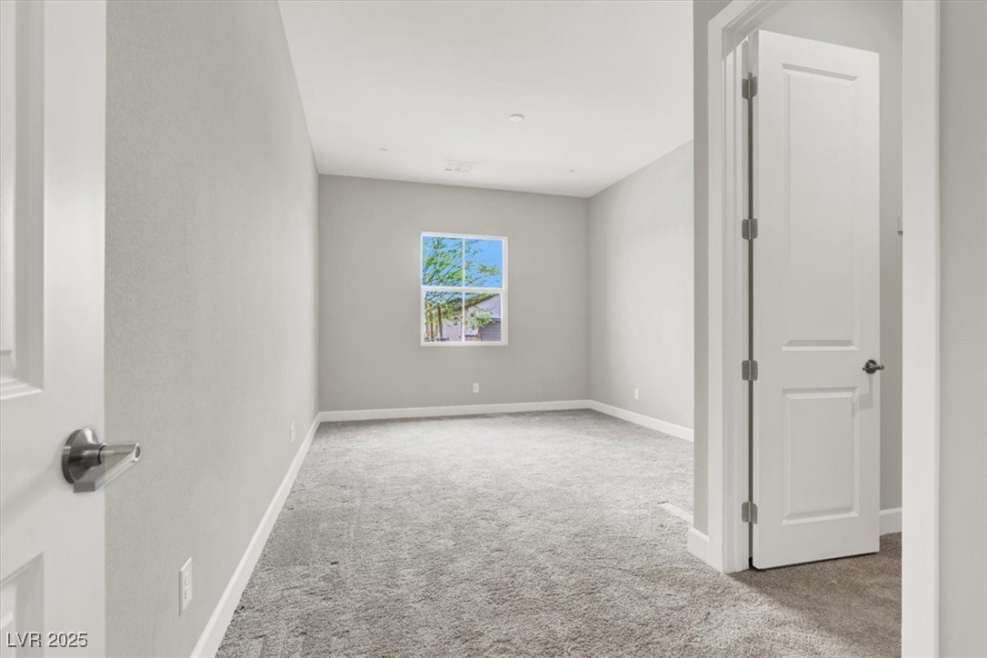 851 Klamath Springs Street Property Photo 35