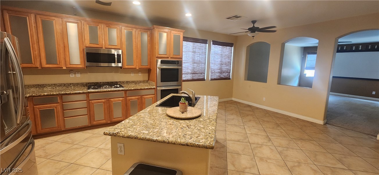 6944 Puetollano Drive Property Photo 7