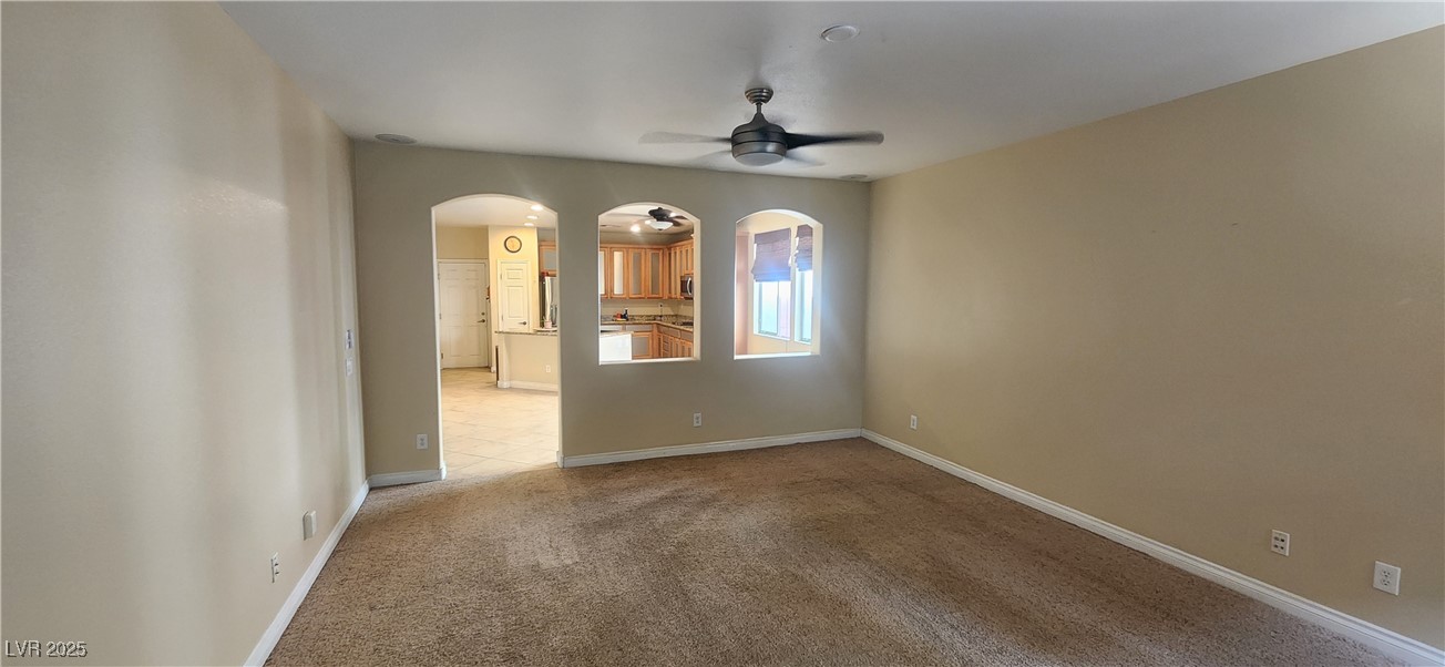 6944 Puetollano Drive Property Photo 12