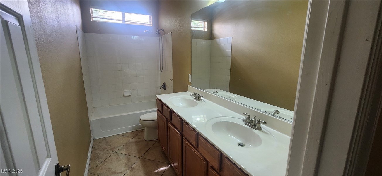 6944 Puetollano Drive Property Photo 20