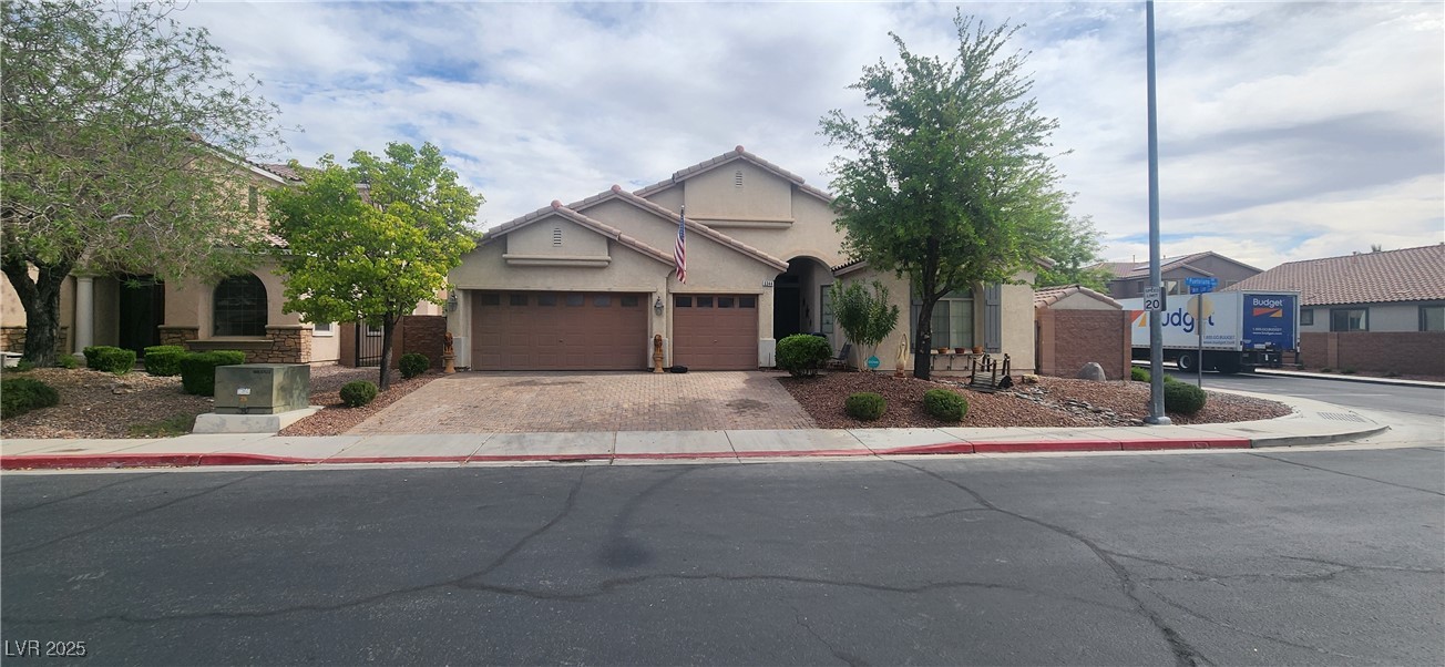 6944 Puetollano Drive Property Photo 30