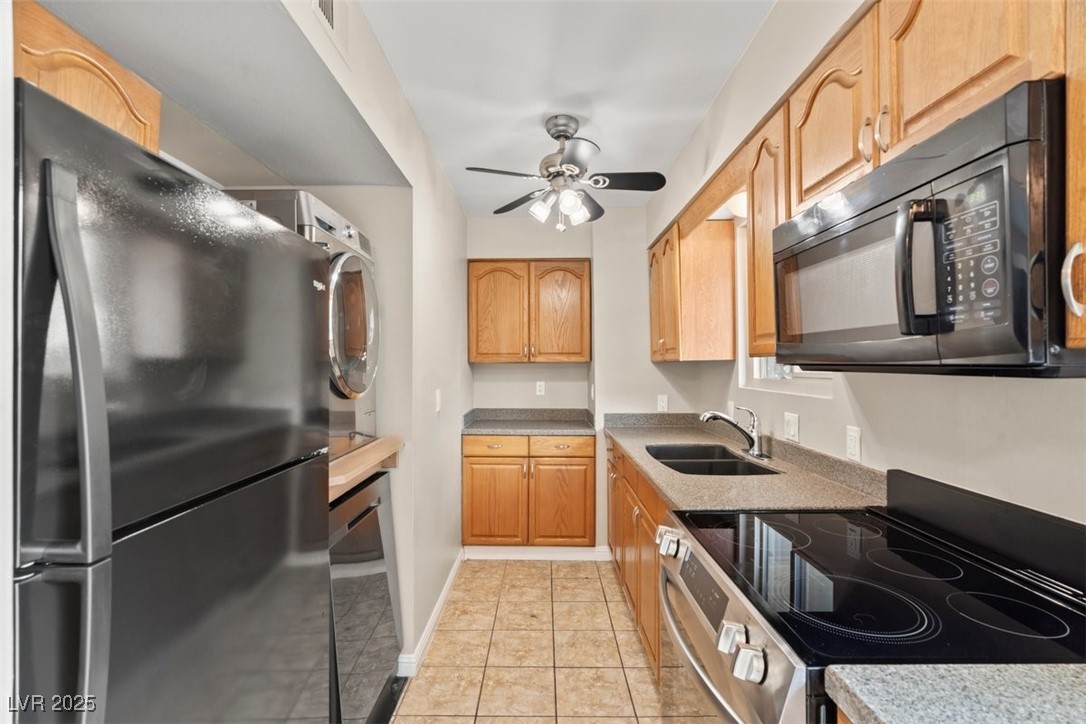 4920 Larkspur Street Property Photo 7