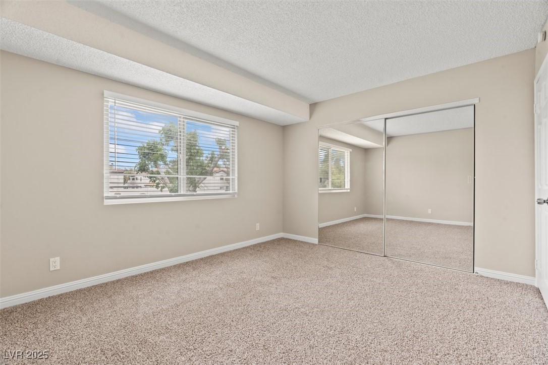 4920 Larkspur Street Property Photo 12