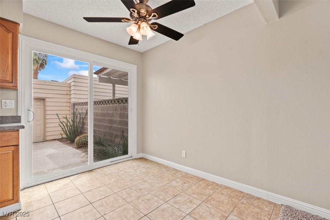 4920 Larkspur Street Property Photo 13