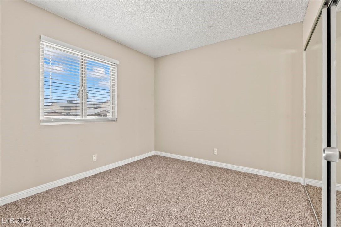 4920 Larkspur Street Property Photo 15