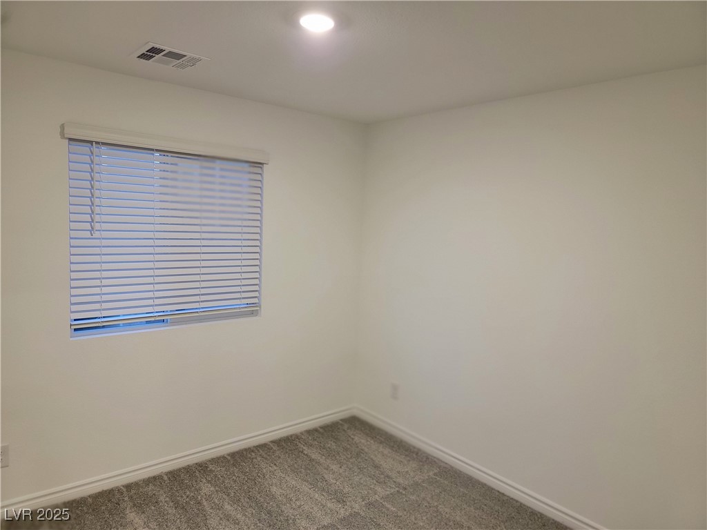 6139 Rathbone Street Property Photo 30