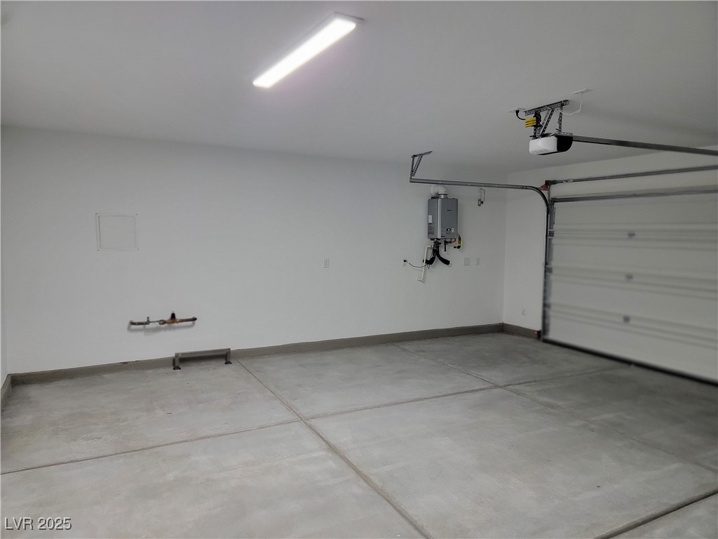 6139 Rathbone Street Property Photo 41