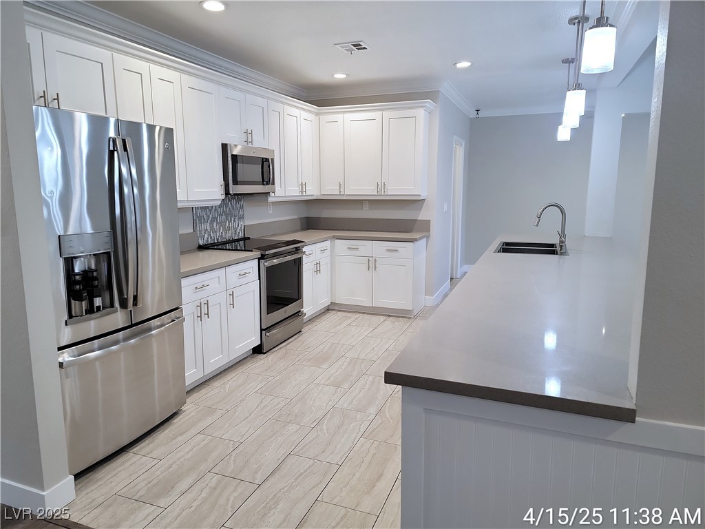 1913 Hobson Drive Property Photo 9