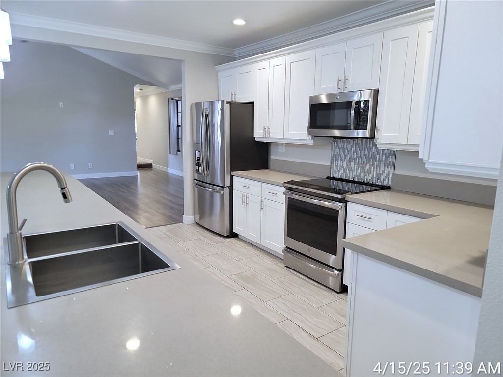 1913 Hobson Drive Property Photo 13