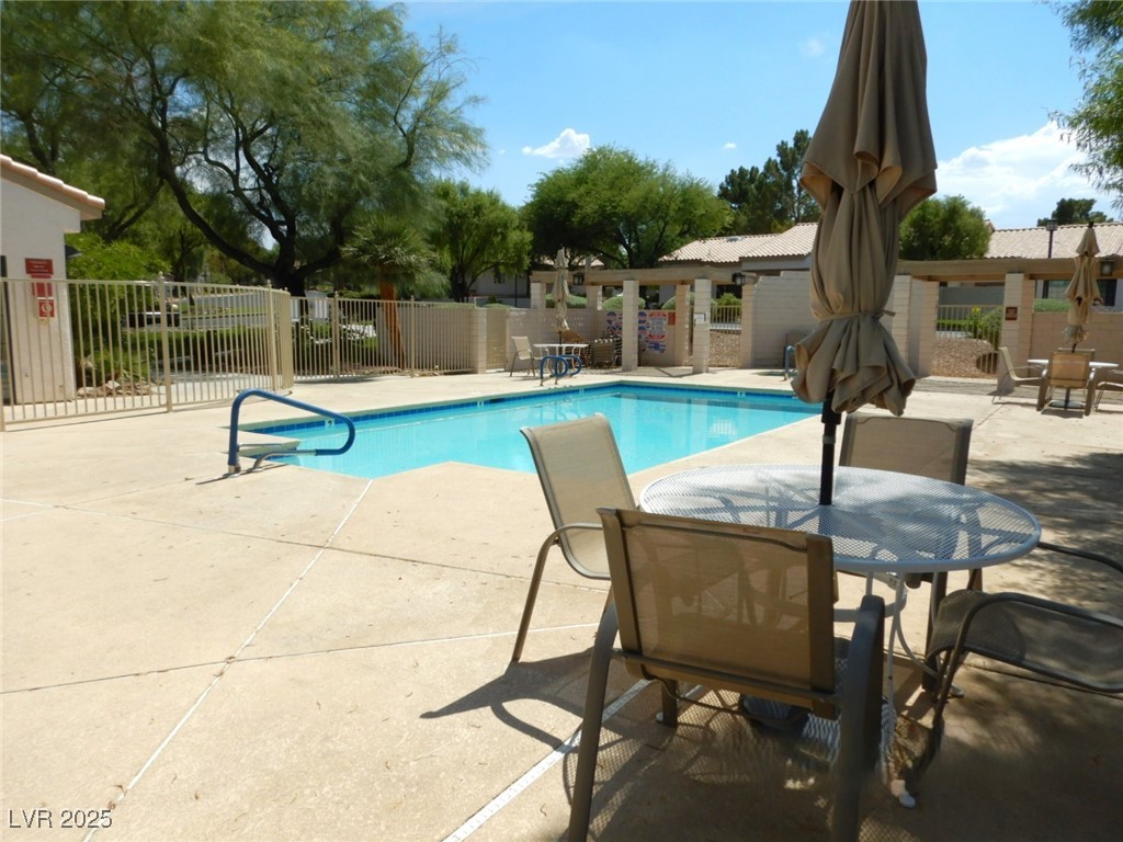 1913 Hobson Drive Property Photo 39