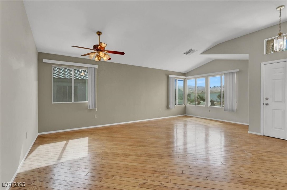 5244 Velazco Lane Property Photo 7