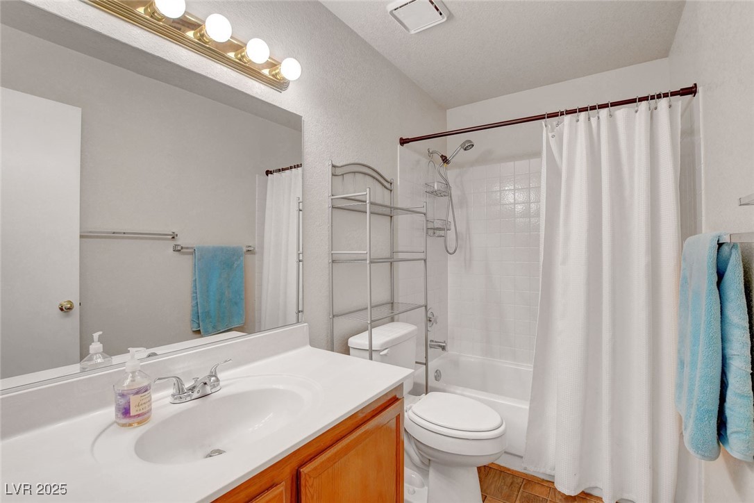 913 Sulphur Springs Lane 202 Property Photo 19