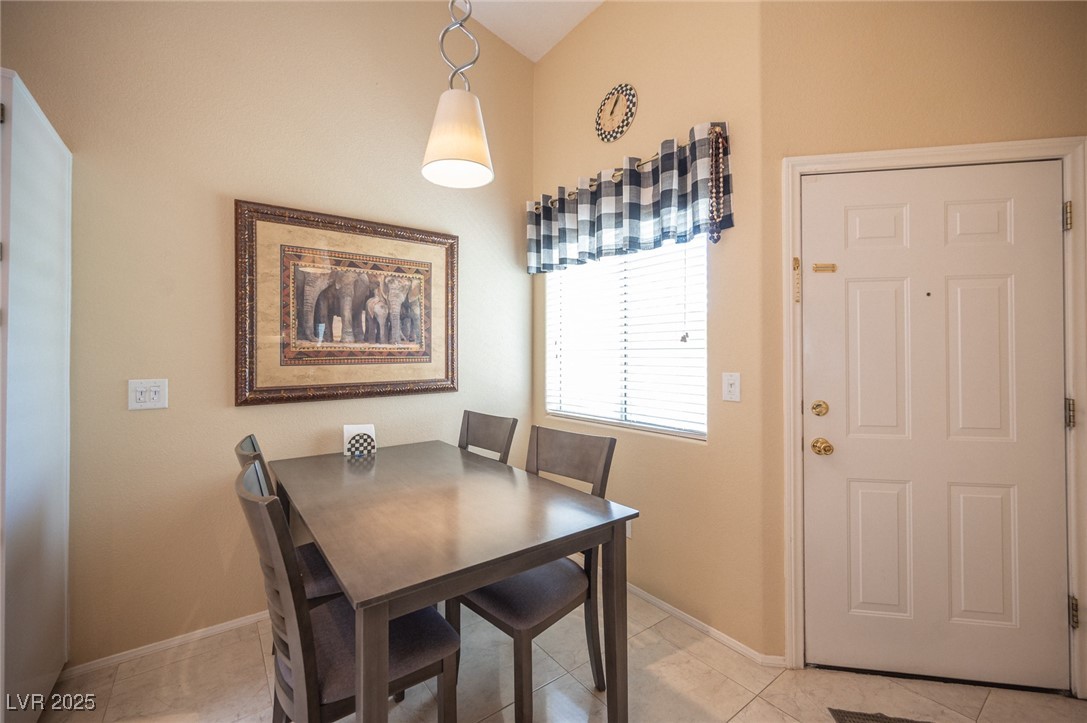 3320 South Fort Apache Road 224 Property Photo 22