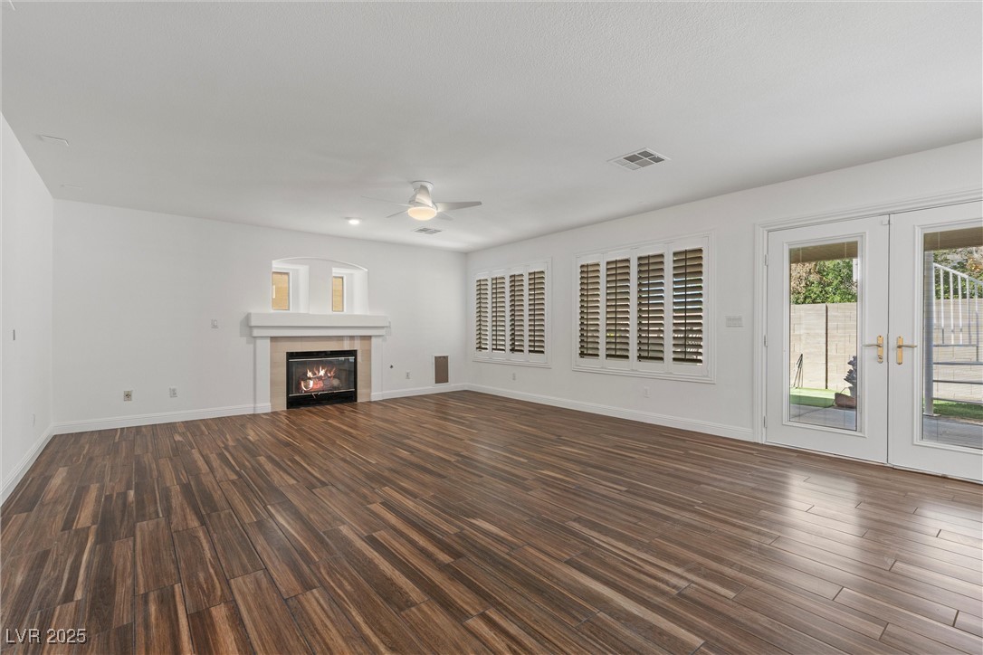 283 Grand Olympia Drive Property Photo 14