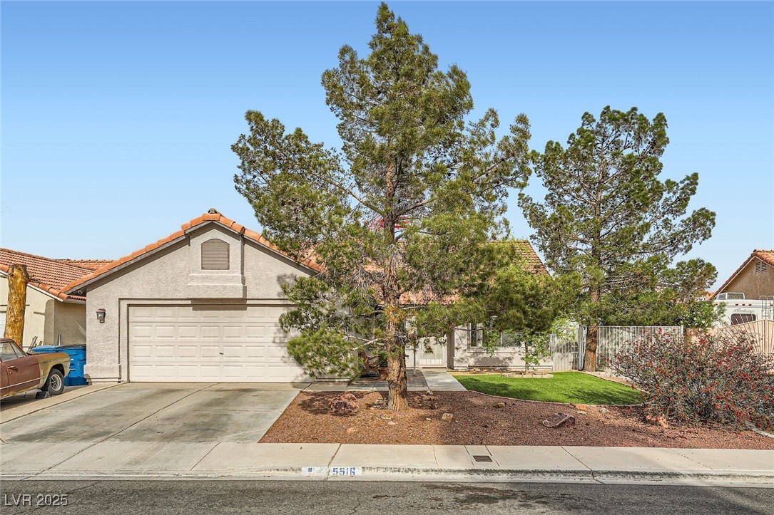 5516 Gulf Springs Court Property Photo 1