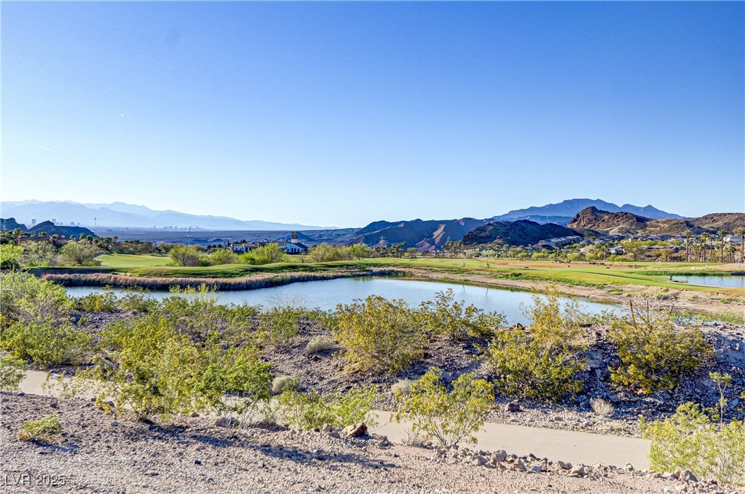 44 Strada Caruso Property Photo 61