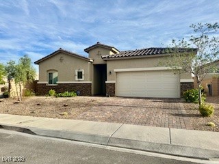 125 West La Madre Way Property Photo 1