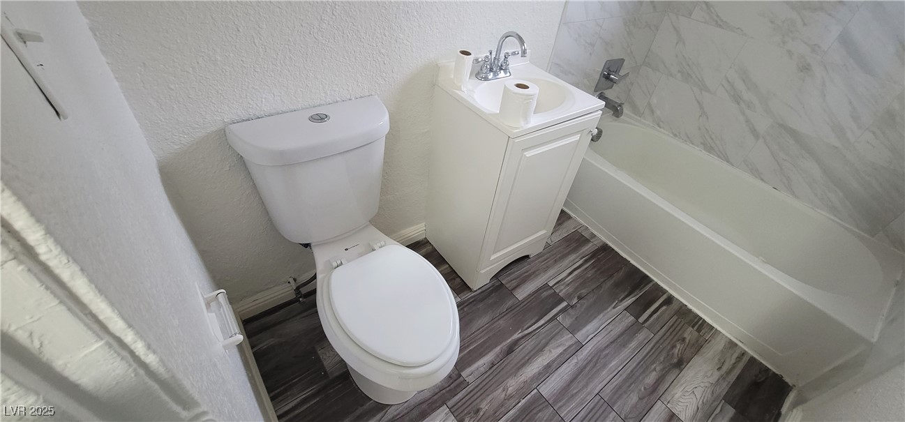 2105 Sunrise Avenue 9 Property Photo 12