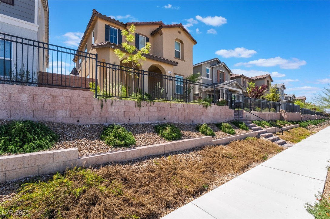 2665 Piroli Street Property Photo 2
