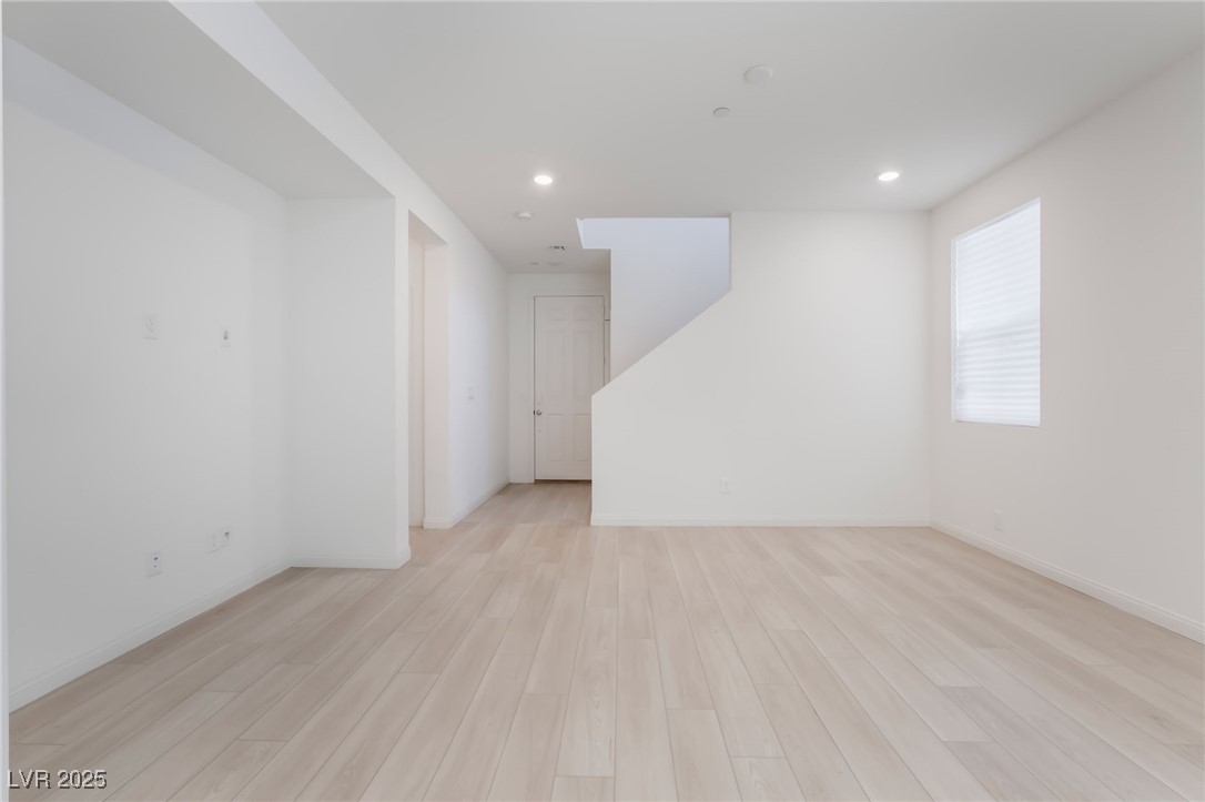 2665 Piroli Street Property Photo 5